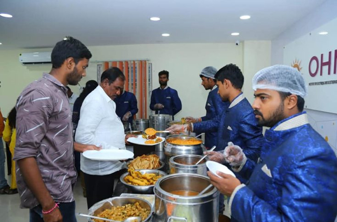 Corporate Catering at Diksukhnagar